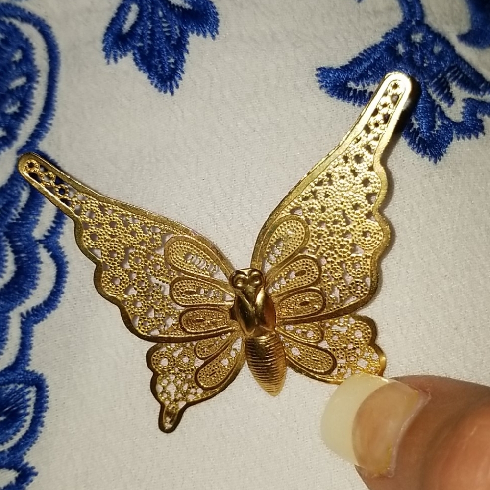 Dainty Goldtone Butterfly Pin